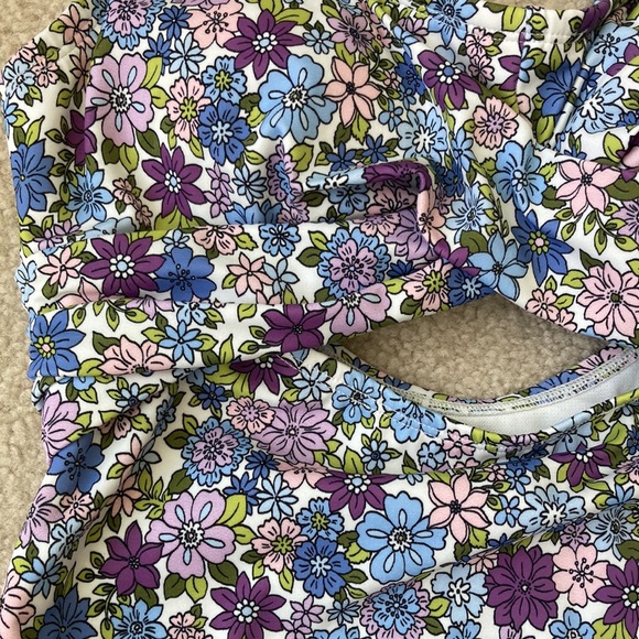 Beach Betty full coverage swim suit. Size S - Picture 2 of 7